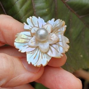 ❤️ Free Ppeople Jewelry Floral Ring Natural Freshwater Pearl Mother of Pearl